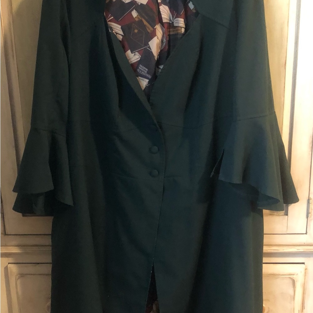 Torrid Harry Potter Collection robe coat